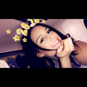 Meet your Posher, Leah